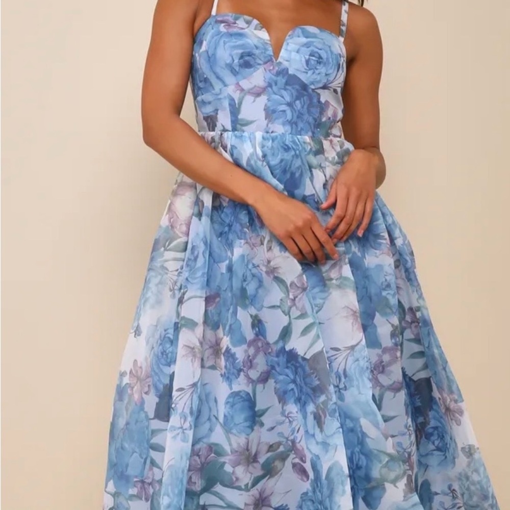 Lulu's Blue Floral Strapless Sweetheart Dress